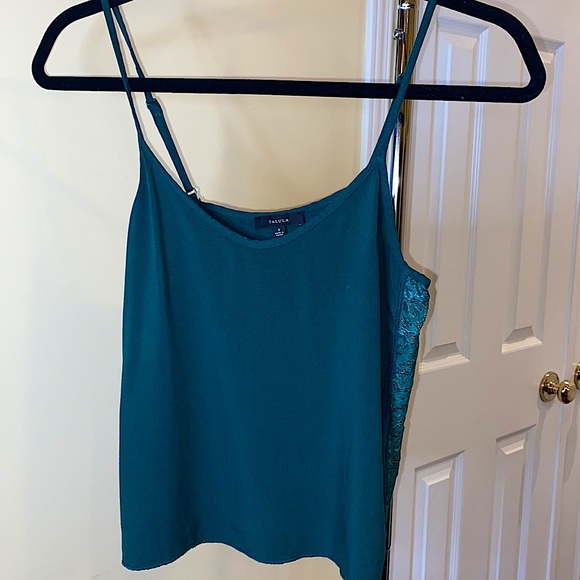 LIKENEW Aritzia pretty dark green tank w lace - Picture 5 of 7